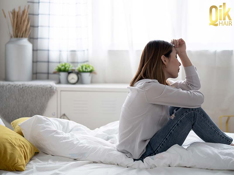 người phụ nữ bị căng thẳng